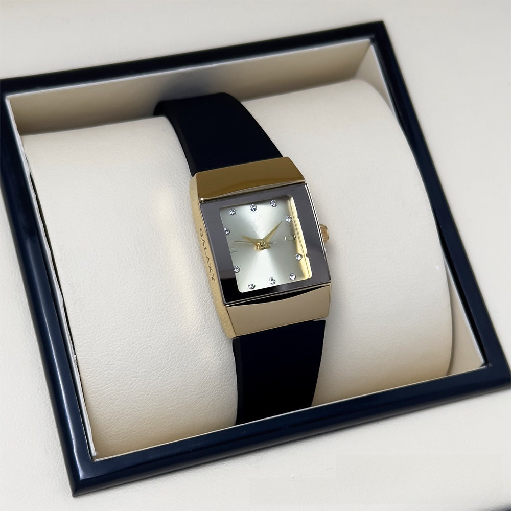 Square Retro Quartz Watch
