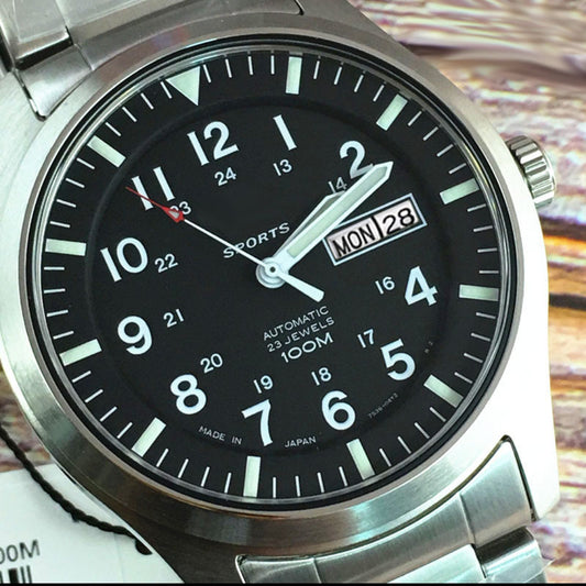 Mens Calendar Sport Wristwatch